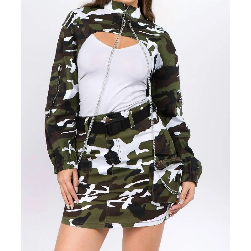 American Bazi - Edgy Camo Cropped Jacket With Chains